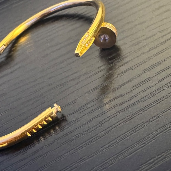 Gold Screw Bracelet - Picture 5 of 7